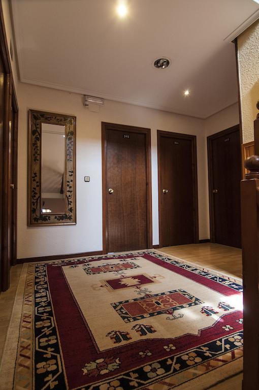 Riodeva Hotell Unquera Exteriör bild